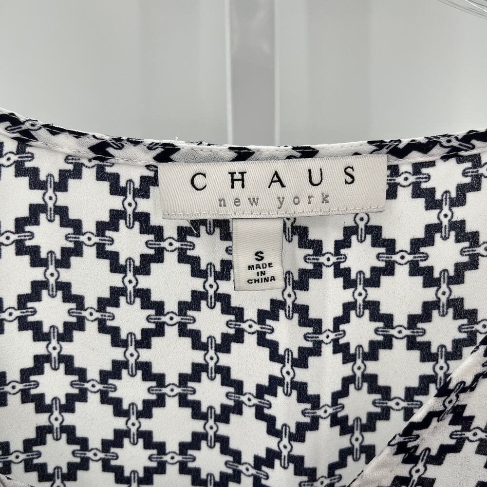 Chaus Navy Blue White Geometric Long Sleeve Solid Border Hem Top Size S NWT - Picture 5 of 9